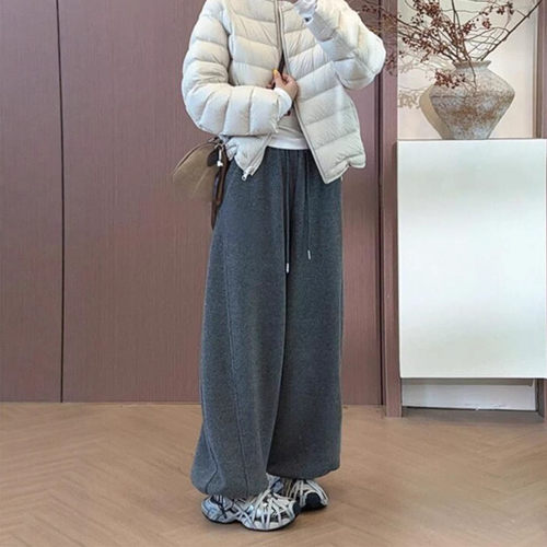 灰色宽松运动裤卫裤女款冬季新款好看休闲裤大码加厚女士弯刀裤子