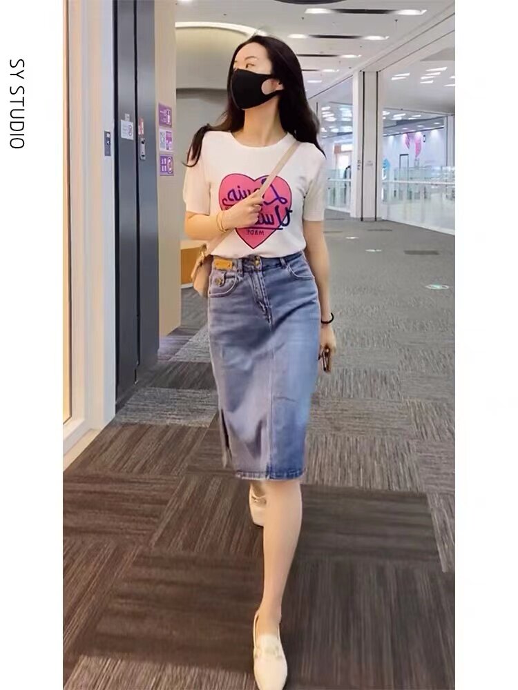 轻熟风女装套装港味爱心印花T恤百搭中长款牛仔半身裙夏装两件套