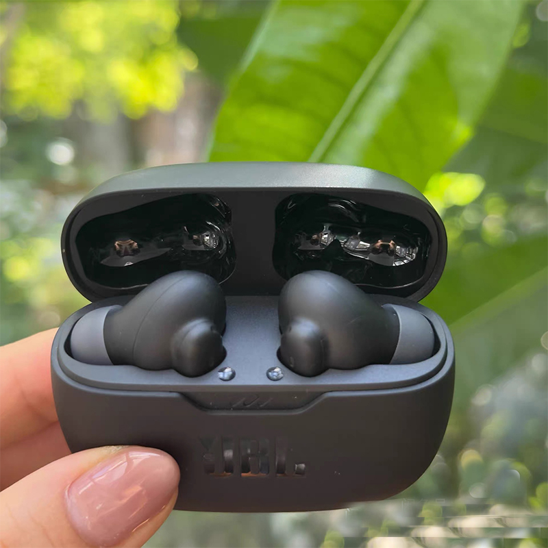 JBL入耳防水真无线蓝牙耳机