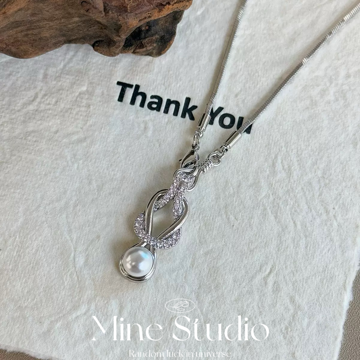 Mine Studio·马蹄扣天然珍珠项链轻奢小众设计感高级锁骨链颈链