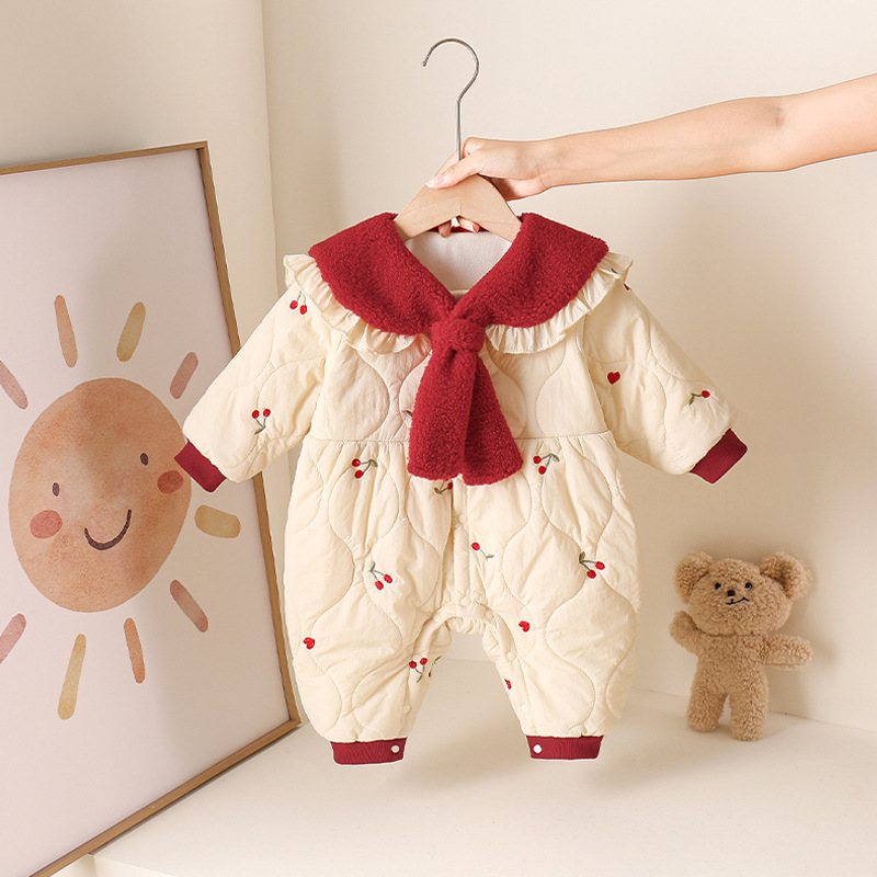 婴儿衣服夹棉长袖秋冬装连体衣卡通可爱女宝宝秋冬季a类外出爬服