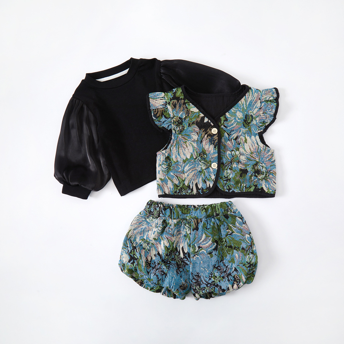 女宝宝套装秋季新款婴儿衣服洋气花朵马甲打底衫短裤外出服三件套