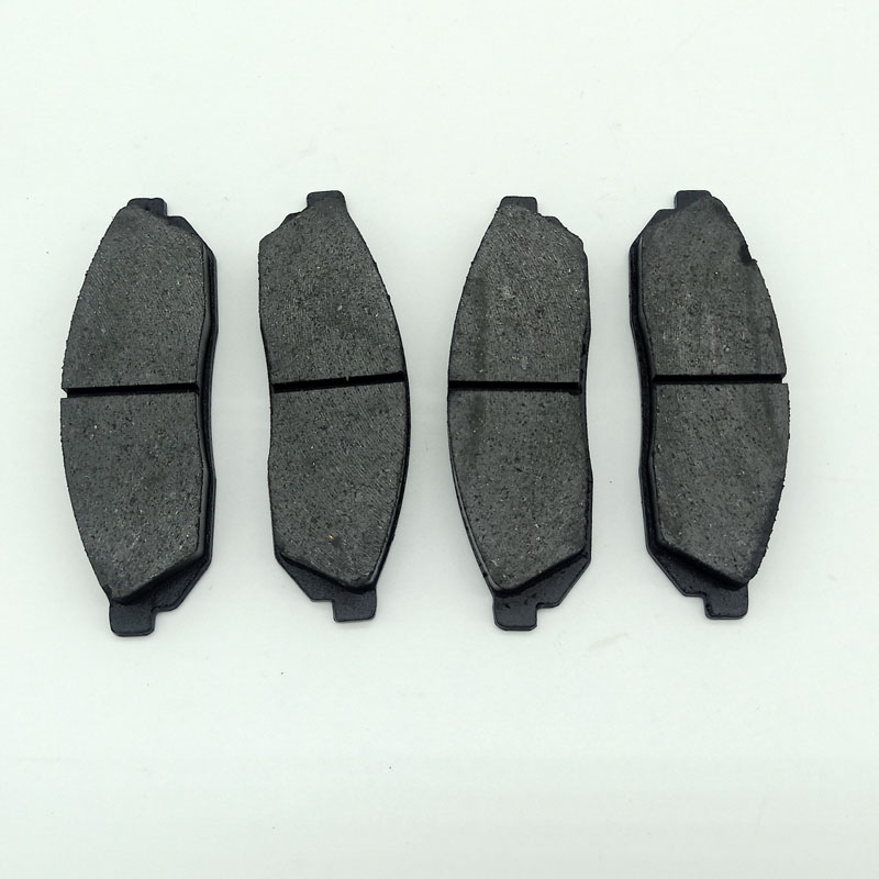 瑞易雷军L3 L5L6 V8华泰江铃E100电动汽车轿车前刹车片刹车蹄磨片