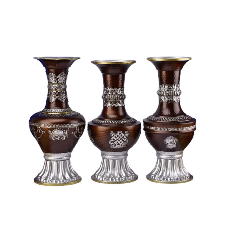 藏式尼泊尔手工复古合金喇叭口花瓶大鹏鸟花瓶826家用装饰摆件