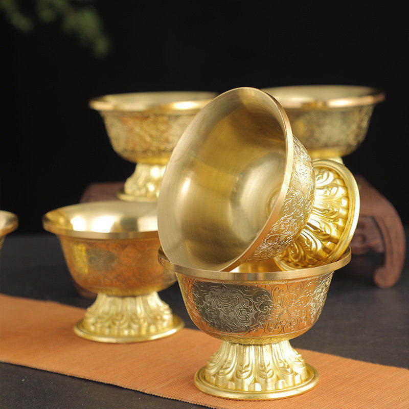 尼泊尔手工紫铜敲打雕花供水碗黄铜供佛杯高脚白铜圣水杯装饰摆件