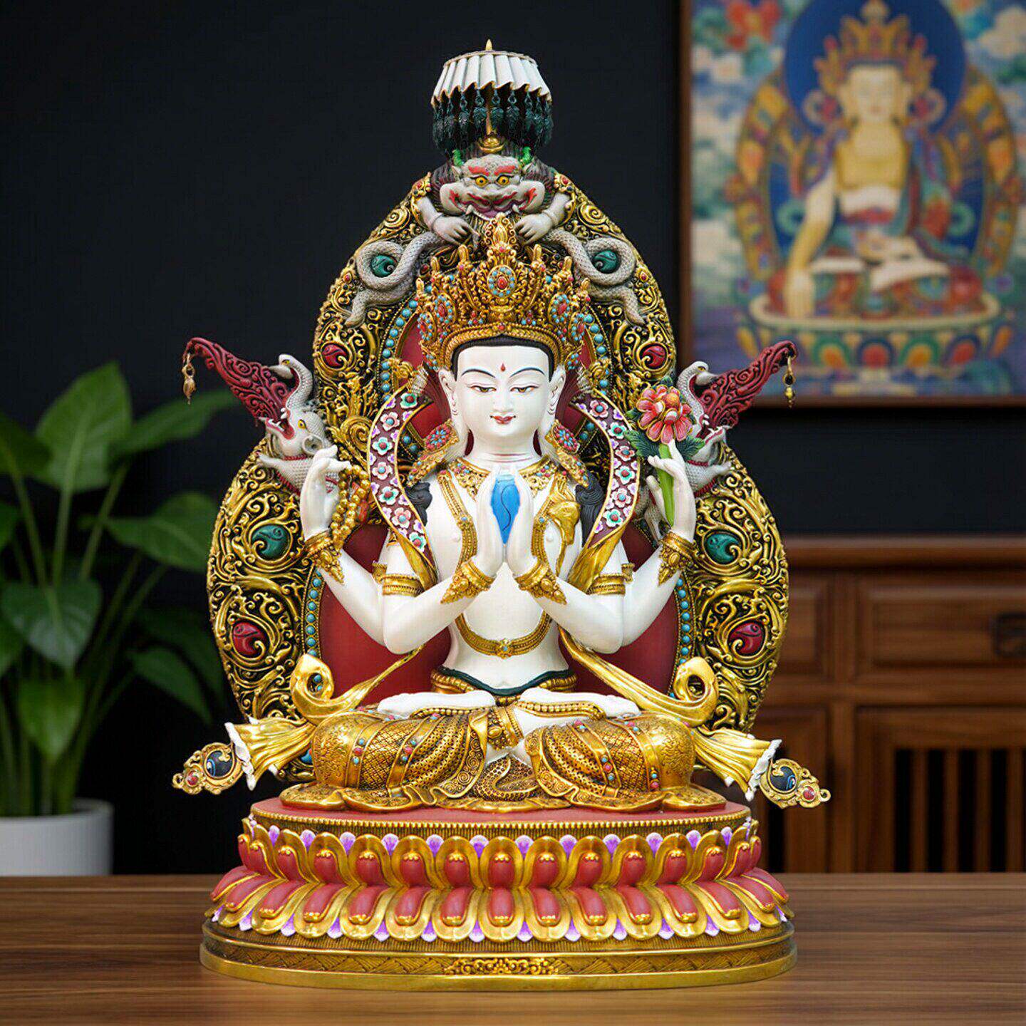 尼泊尔工艺大鹏鸟背光彩绘四臂观音佛像菩萨纯铜手工錾刻装饰摆件