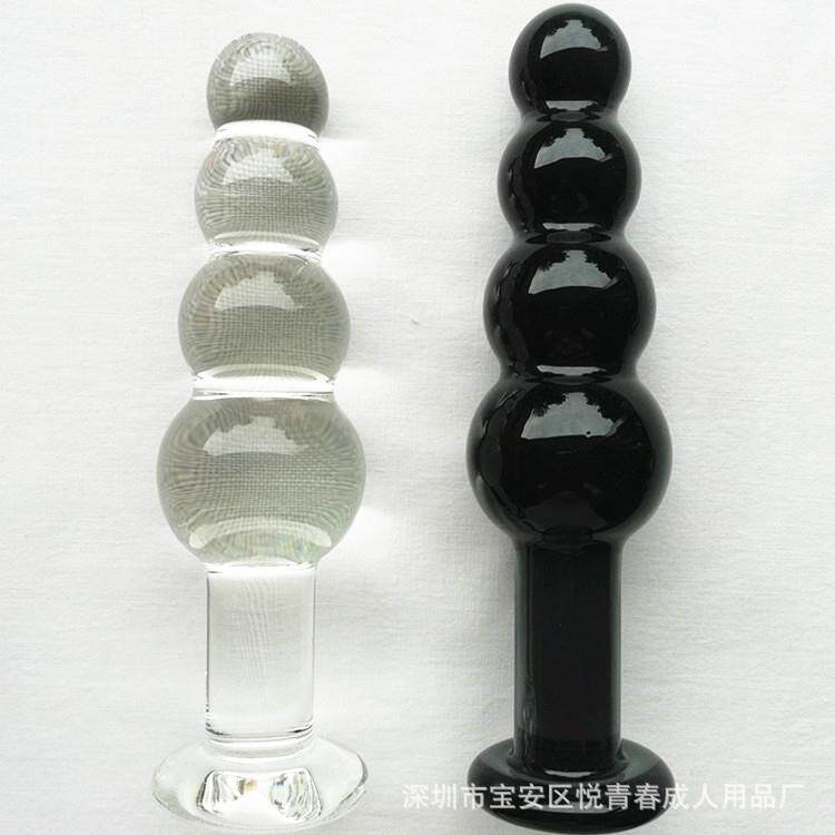 A glass-made anus used as a masturbation toy