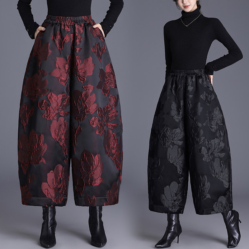 高档浮雕提花阔腿裤女2025春秋季新款保暖羽绒棉裤九分灯笼裤靴裤