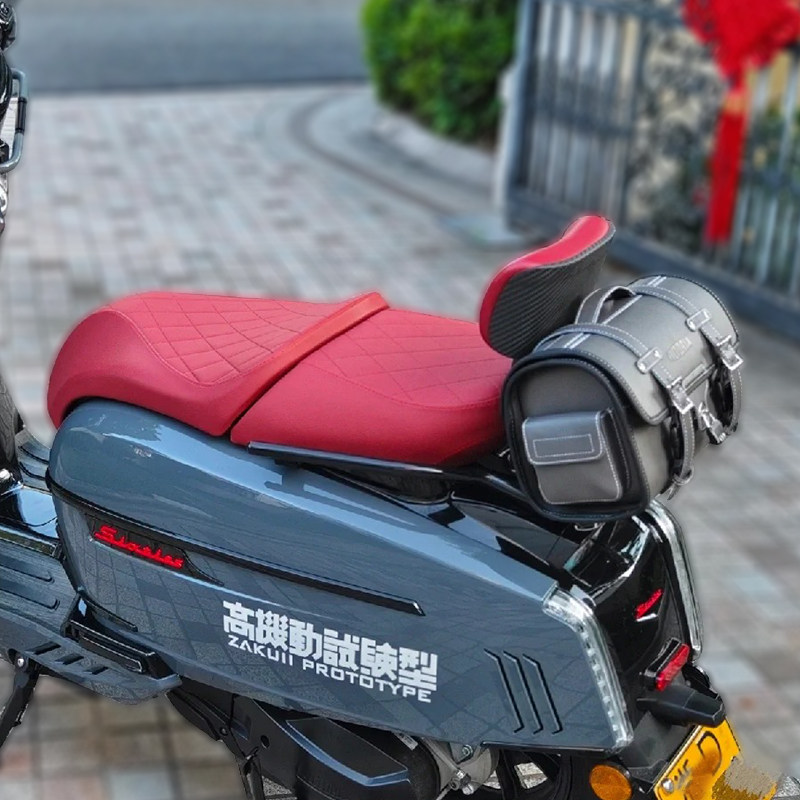 适用雅典娜女神150改装靠背靠垫腰靠带人后靠无损安装雅典娜配件