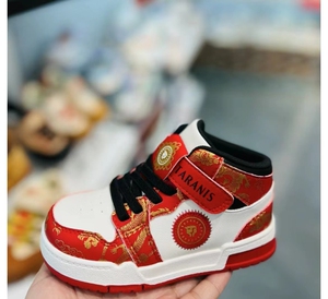 泰兰尼斯新款新年系列儿童板鞋龙年限定男童运动鞋女童春季休闲鞋