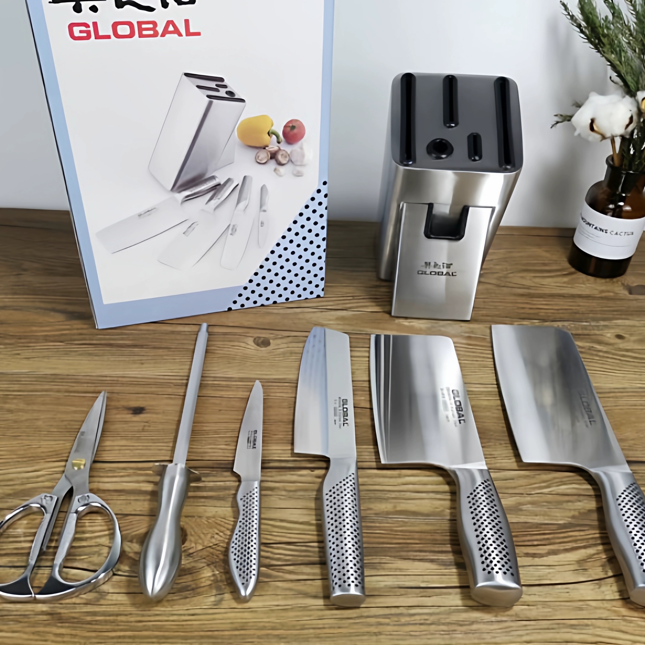 日本具良治刀具套装家用菜刀厨房切片刀砍骨刀礼品套刀厨房水果刀