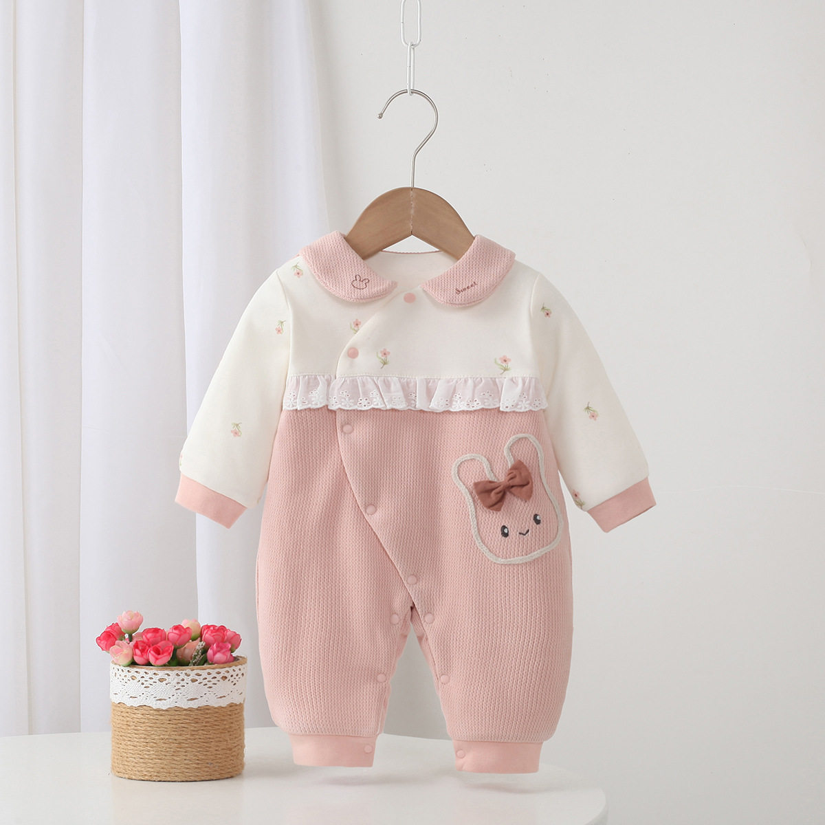 新生儿秋冬新款120克夹棉女宝可爱无骨蝴蝶衣卡通连体衣偏襟哈衣,童装/婴儿装/亲子装,连身衣/爬服/哈衣,淘宝优惠券,粉丝福利购,淘宝优惠卷