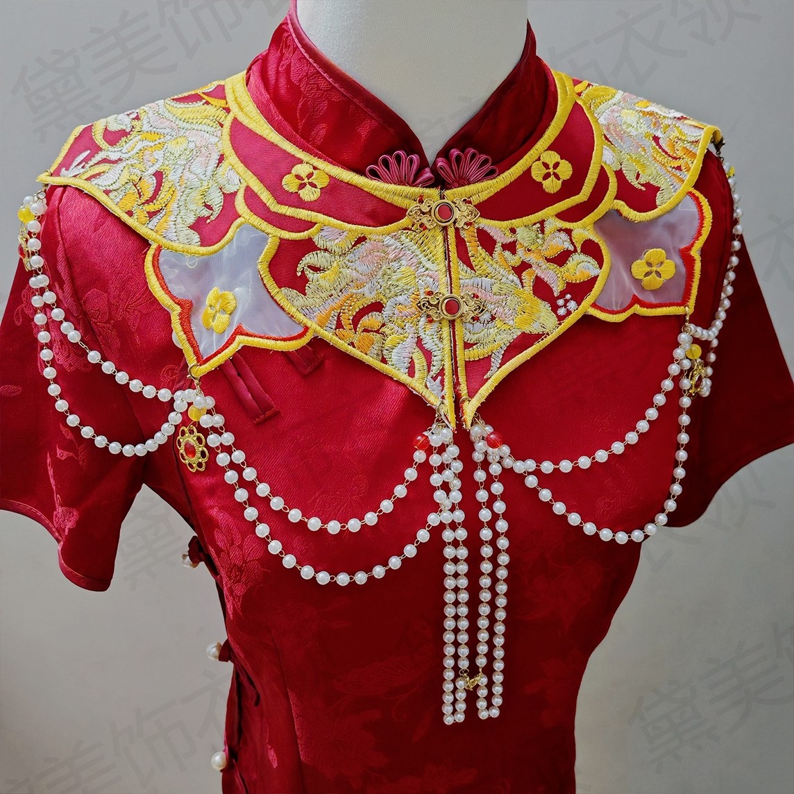 中式云肩旗袍敬酒服高级马面裙配饰结婚拜年珍珠流苏金色外搭披肩