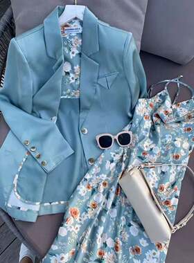 欧洲站2021春夏蓝色+西装外套