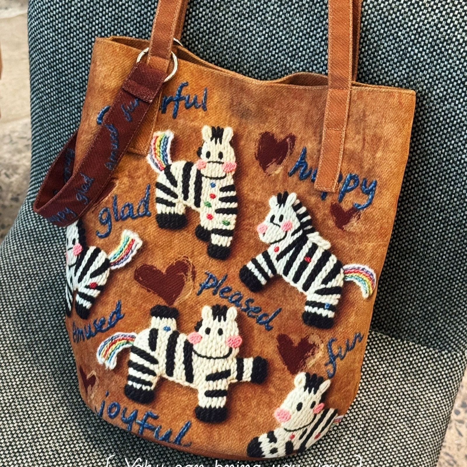 2026新年马年生肖马上开心大容量水桶托特单肩女包发财手拎水桶G3