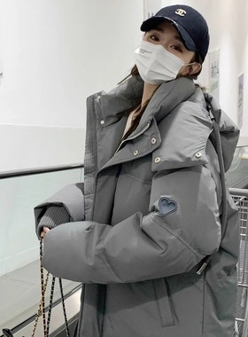 2025年新款爆款灰色爱心羽绒服外套女学生面包服加厚反季外套冬