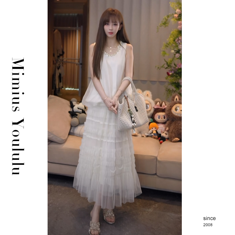 【mimius】游鹿鹿 重工手工珠链领珠光缎面上衣+蛋糕半裙（松紧腰