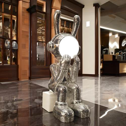 超大型可发光KTV客厅太空兔摆件