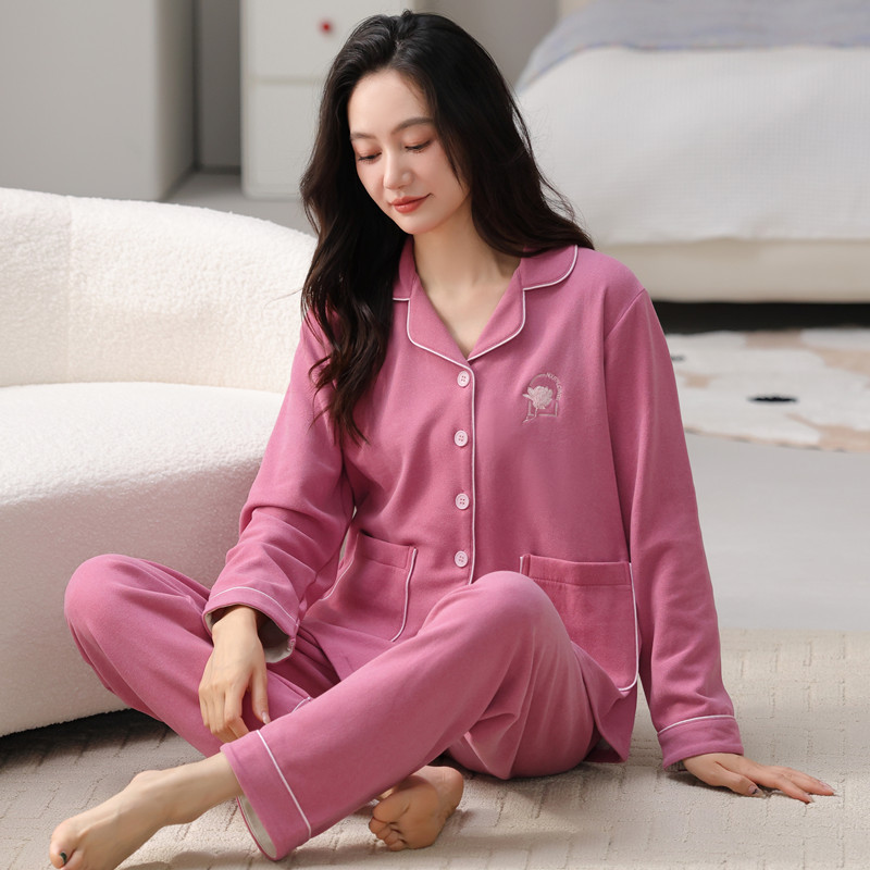 秋冬加厚保暖珊瑚绒翻领女士睡衣长袖法兰绒女款开衫海岛绒家居服