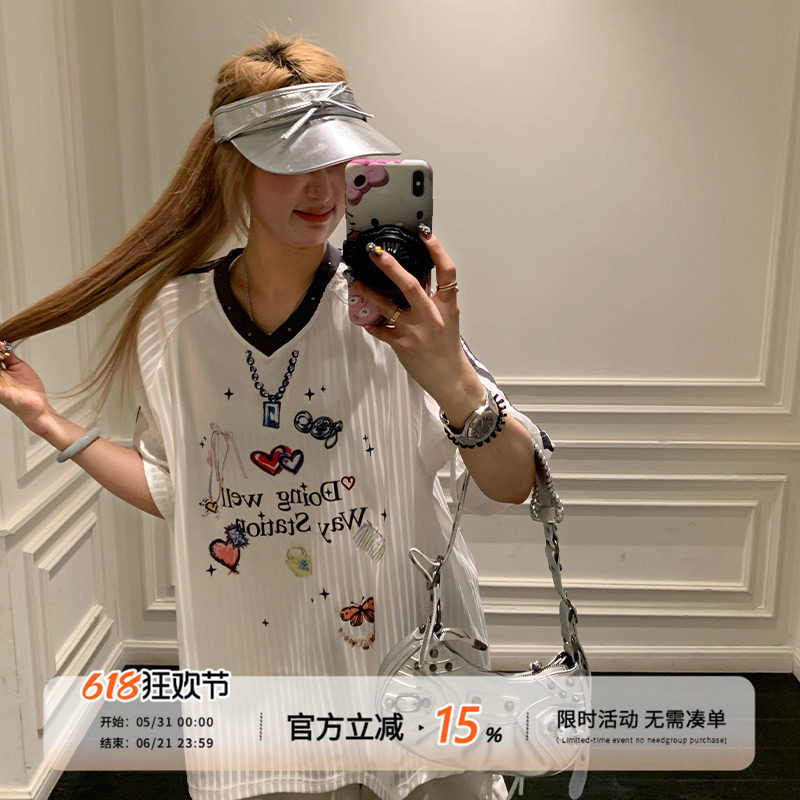 饭饭又饿了美式印花条纹短袖t恤女夏季甜酷宽松显瘦运动球衣上衣