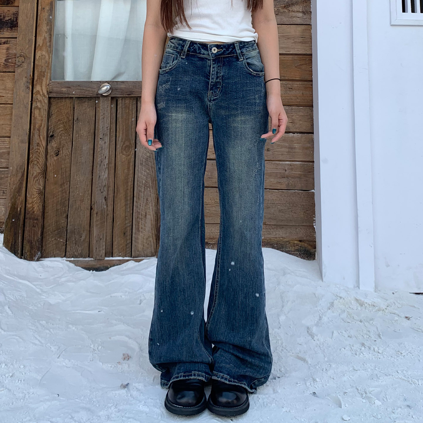 饭饭又饿了复古蓝色微喇牛仔裤女