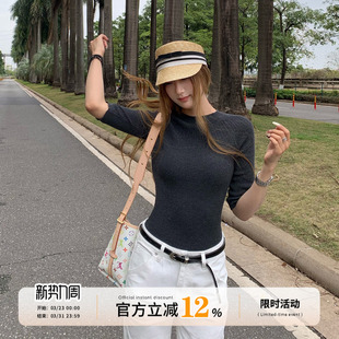 饭饭又饿了韩系五分袖针织衫女春夏辣妹修身显瘦气质正肩中袖上衣