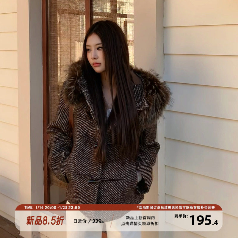 饭饭又饿了复古牛角扣毛领毛呢外套女冬季夹棉巨好看显瘦短款大衣,女装/女士精品,短外套,淘宝优惠券,粉丝福利购,淘宝优惠卷