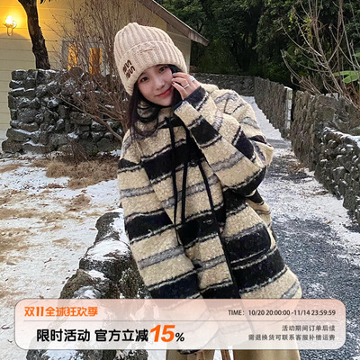 饭饭又饿了连帽格子宽松外套