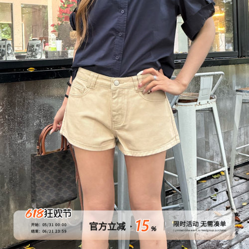 饭饭又饿了复古卡其色牛仔短裤女