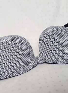 加一尚品正品文胸上薄下厚聚拢无钢圈舒适无痕M30-006内衣