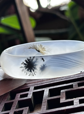 天然马料海洋玉髓白冰闪丝大花草花水墨玛瑙贵妃椭圆手镯50口径