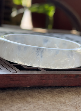 天然白水晶手镯高冰透玛瑙共生白月光冰花白冰玉髓手镯54口径