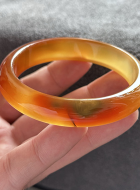 云臻阁马料海洋玉髓红玛瑙俏色水墨草花红肉冰红冰透玛瑙手镯59口