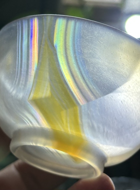 天然高冰马料象形金色天池景冰透七彩极光彩虹光虹膜玛瑙茶杯摆件