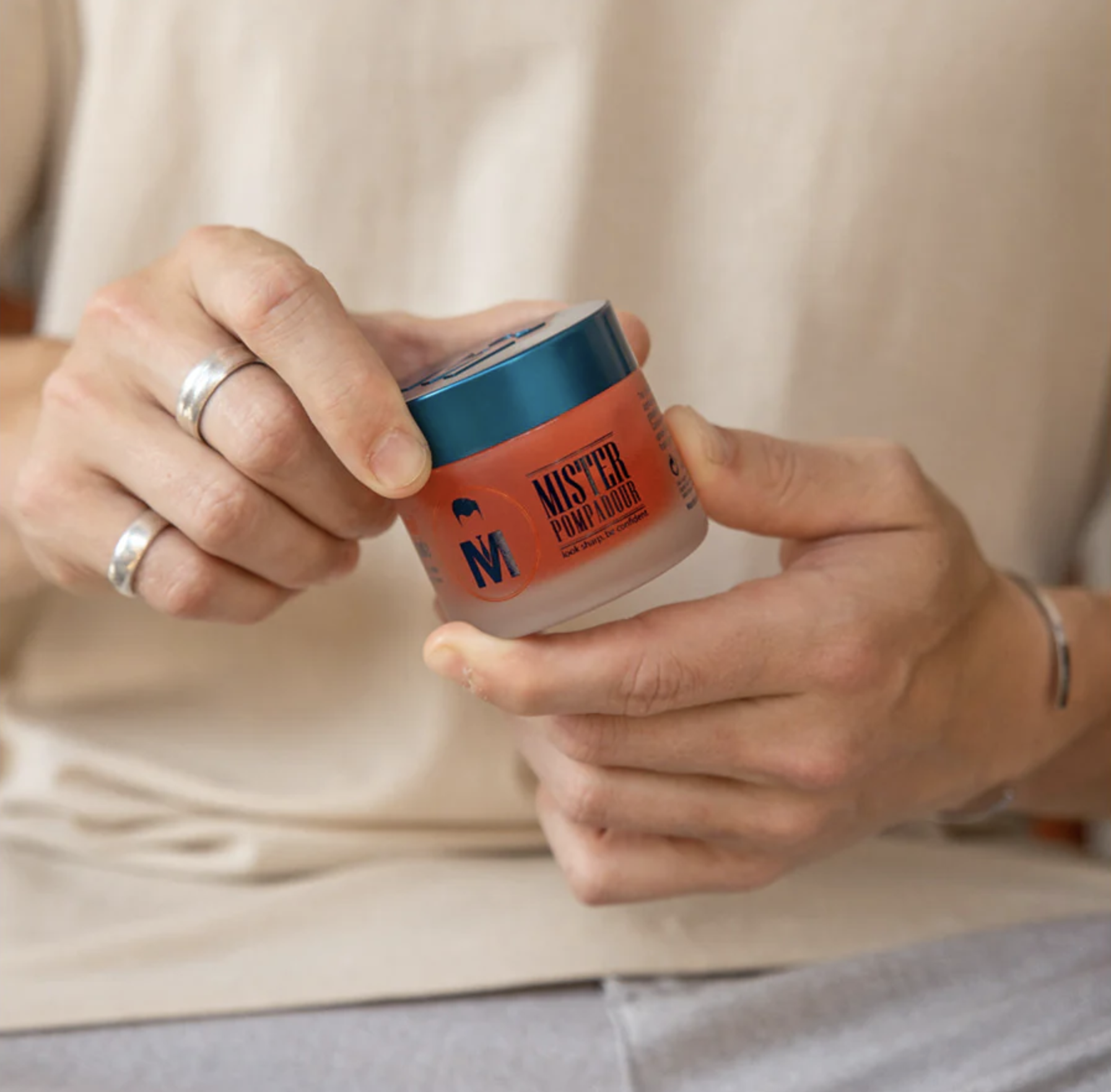 现货 美国 mister pompadour 高定型光泽复古油头发油