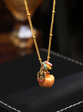 秋冬红苹果平安纳福项链国潮时尚珠光珐琅红色转运珠毛衣链颈链