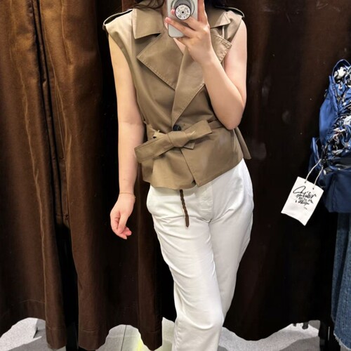 双襟垫肩驼色无袖通勤风衣马甲