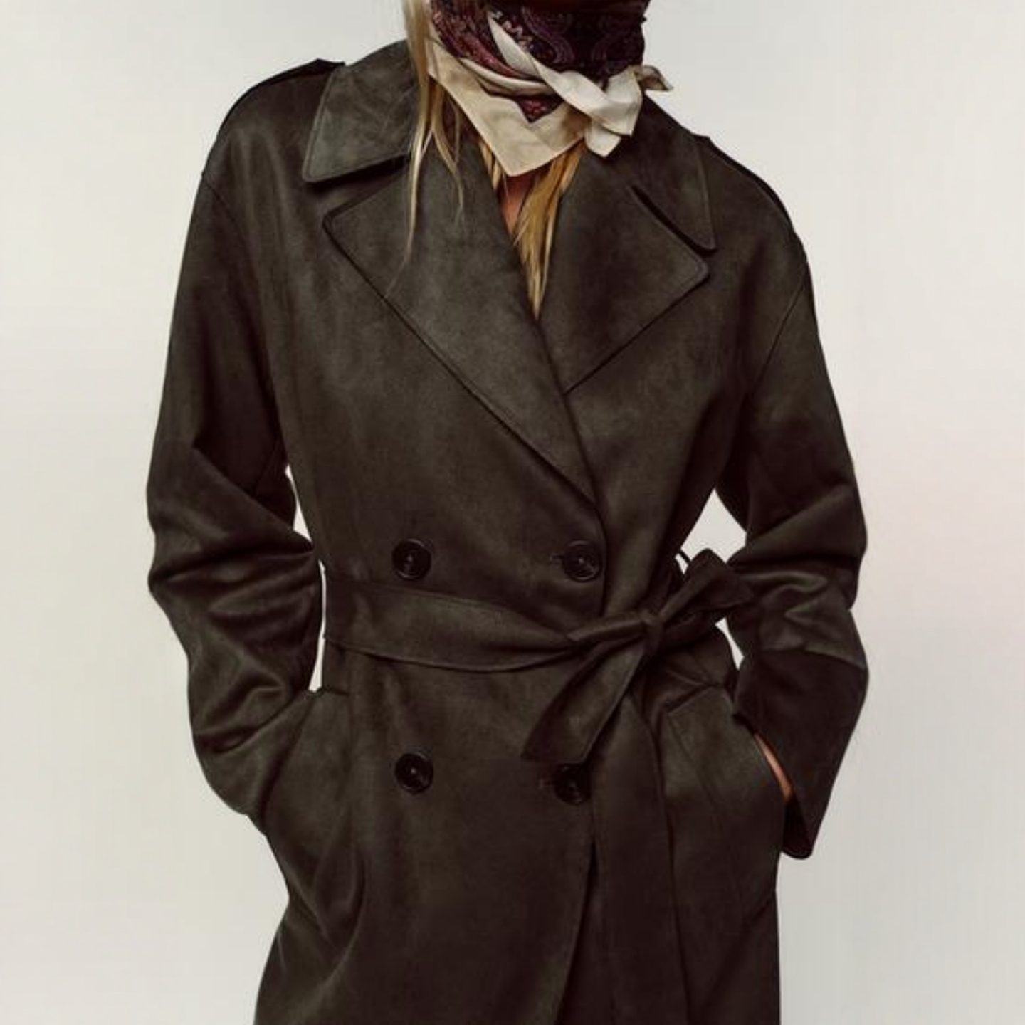 高级感通勤反绒皮效果长款风衣