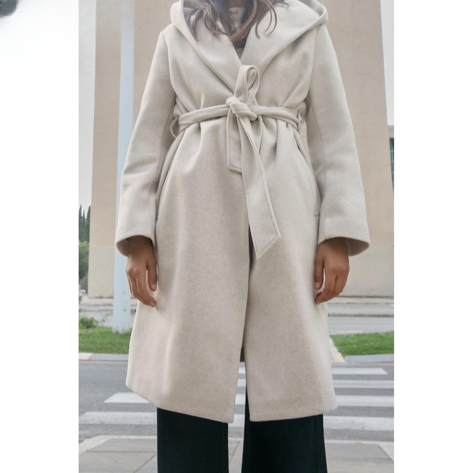 配腰带连帽软质休闲风衣外套