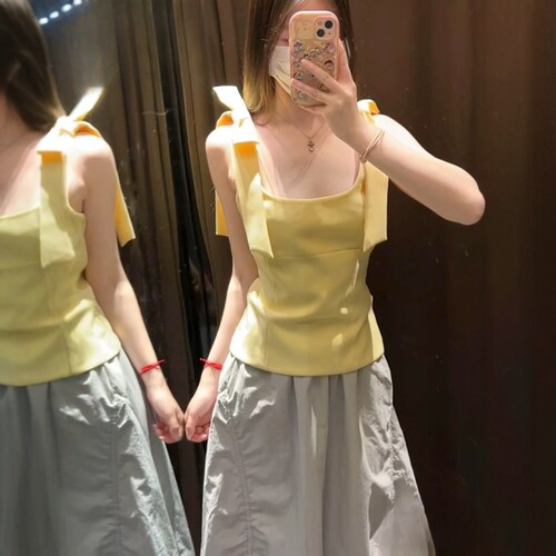 甜美蝴蝶结饰方领无袖背心上衣