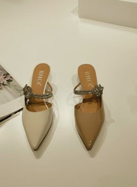 路贝佳女鞋夹头细跟漆皮时尚包头皮拖跟高半拖L24329D-52