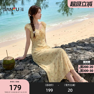 三福碎花连衣裙2026夏季绑带装饰V领木耳花边收腰长裙女装527172
