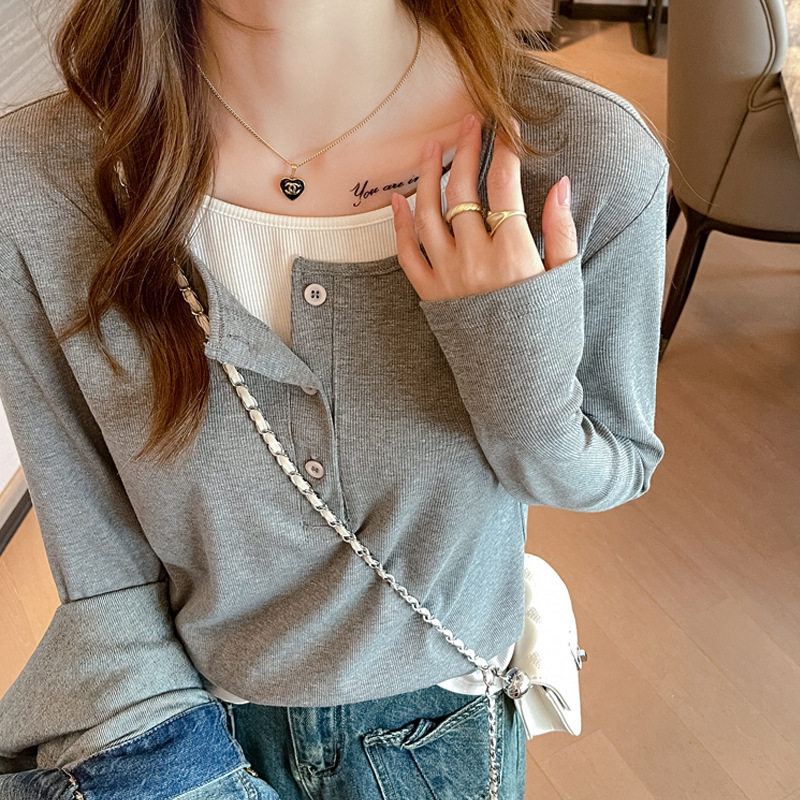 2026新款春秋季感上衣女假两件宽松长袖正肩t恤可外穿打底衫