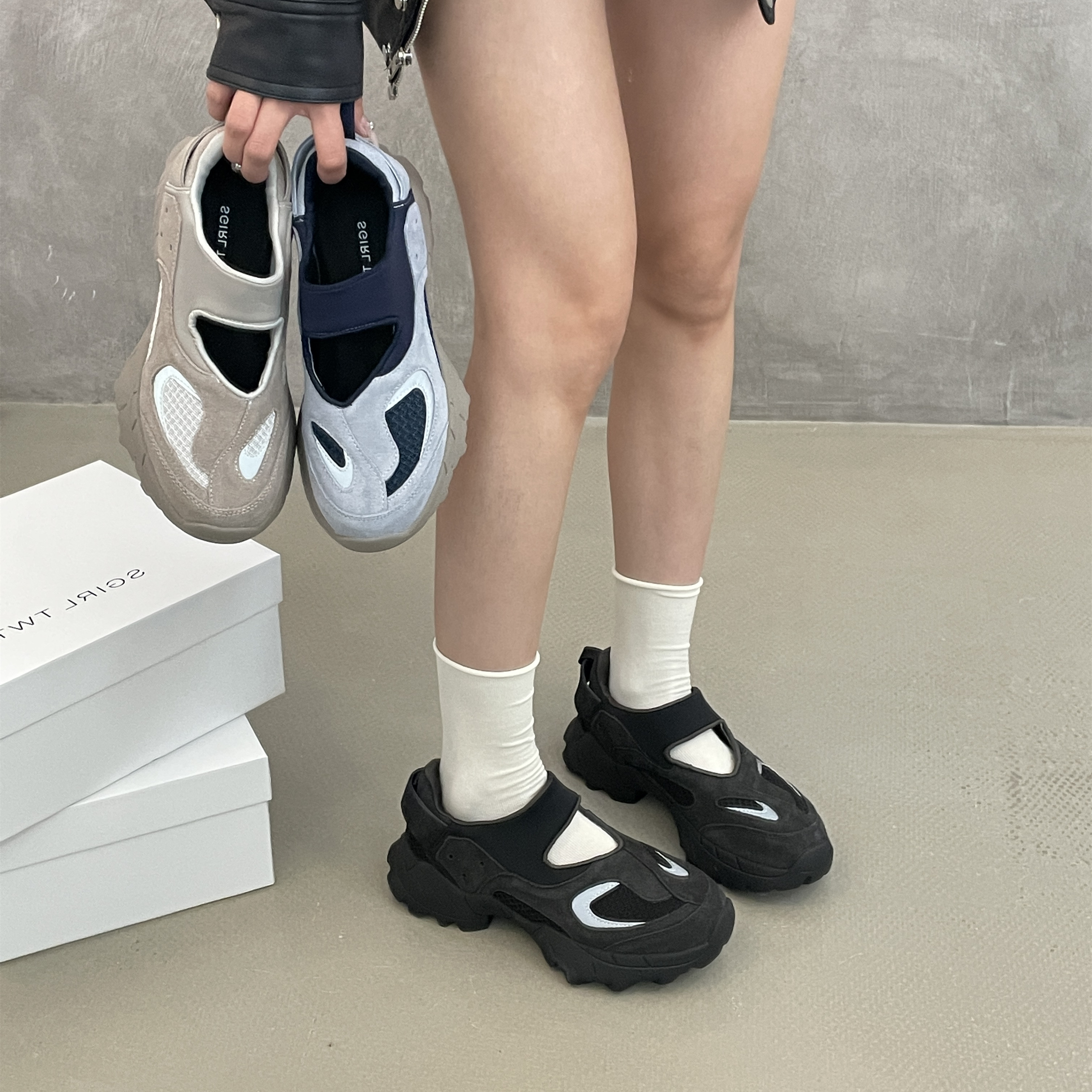 SGIRL TWTW一脚蹬透气厚底玛丽珍鞋女2025夏复古百搭运动丑萌单鞋