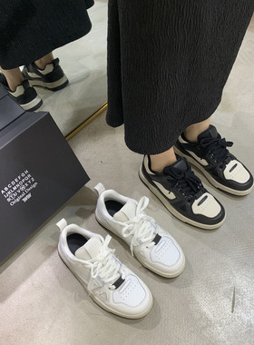 TWTW擦色做旧小白鞋女春秋软底舒适显瘦运动鞋学生系带休闲板鞋潮