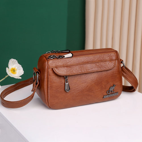 中年女包2021新款韩版轻便妈妈包