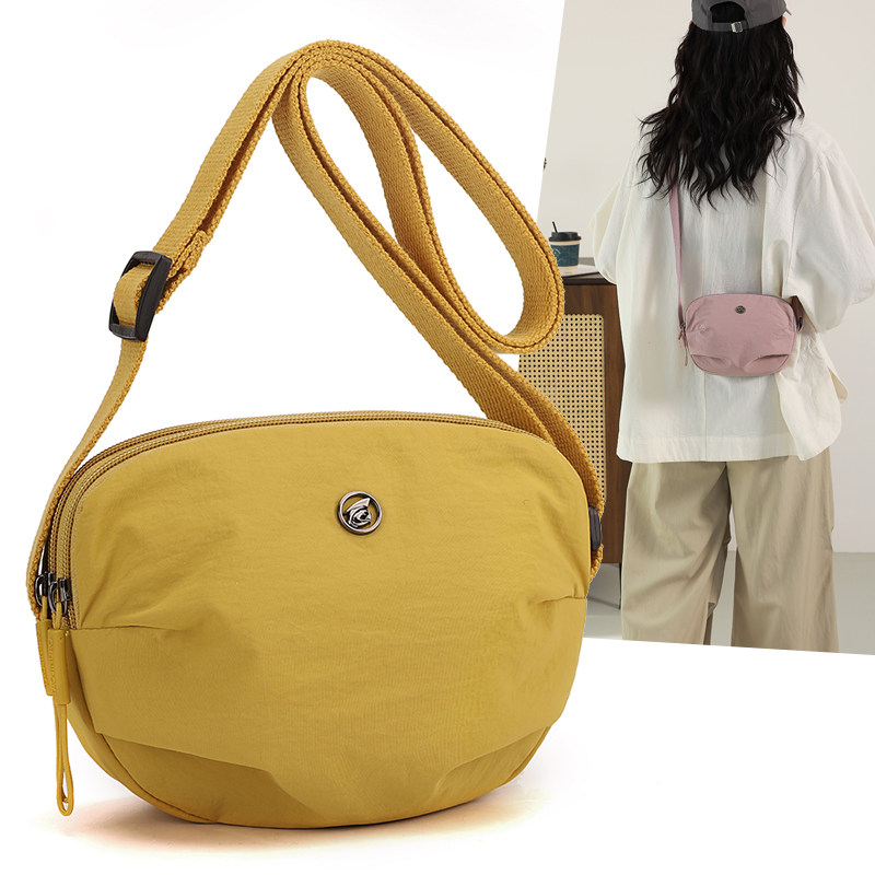 防水尼龙布斜挎包女小包包2025新款时尚百搭单肩包轻便骑行手机包