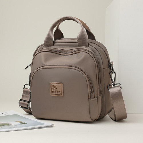 2025新款时尚百搭斜挎包女防水尼龙布休闲手提包多用双肩包小背包