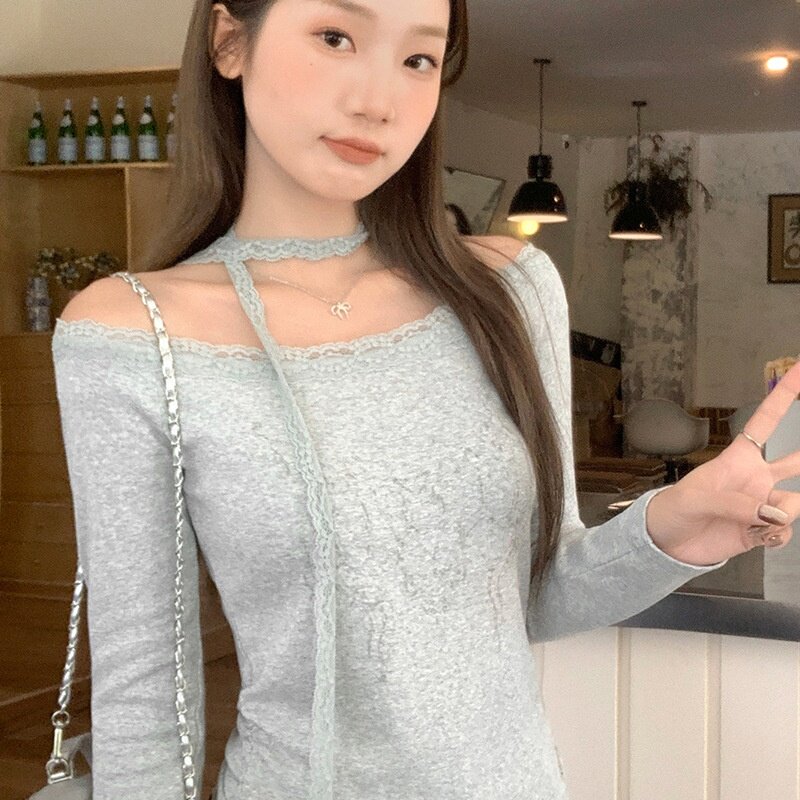 独特设计感蕾丝拼接印花一字漏肩长袖T恤女秋季新款飘带收褶上衣