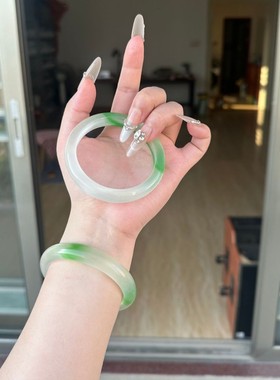 高冰飘花白月光手镯女玉髓玛瑙猫眼石手镯玻璃高级感工厂爆款抖音